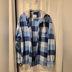 Men's American Eagle super soft blue flannel Button-down Hooded Shirt, size XL